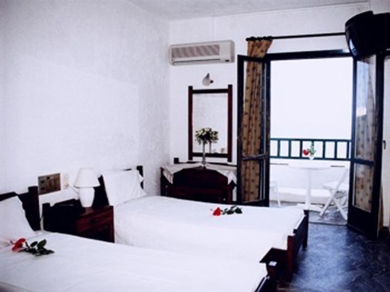 Vasia Boulevard Hotel (Adults Only) Херсониссос Экстерьер фото