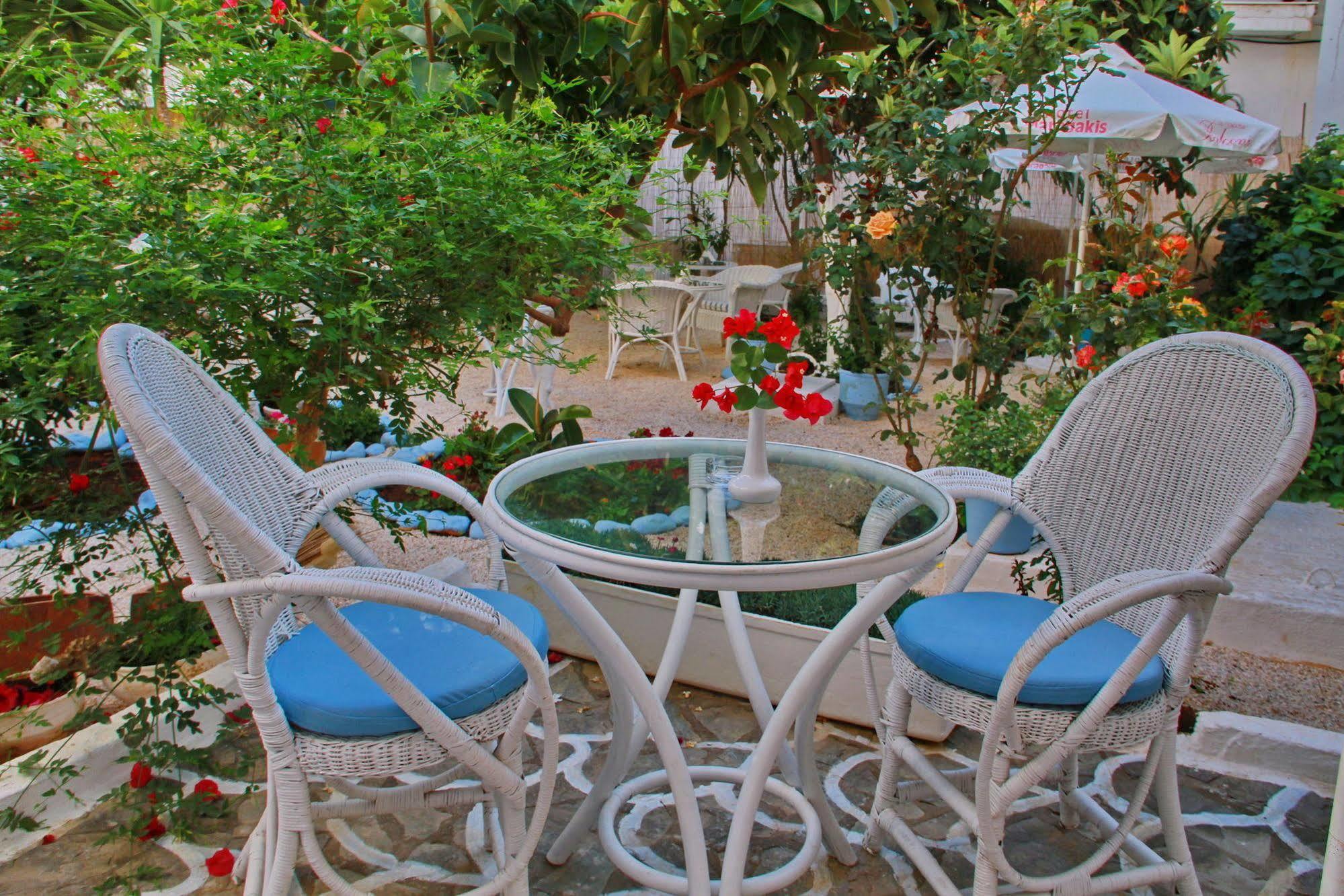 Vasia Boulevard Hotel (Adults Only) Херсониссос Экстерьер фото