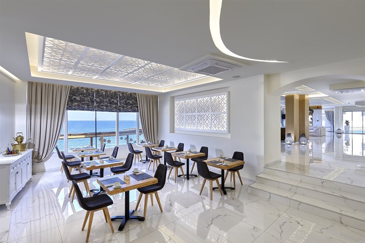 Vasia Boulevard Hotel (Adults Only) Херсониссос Экстерьер фото